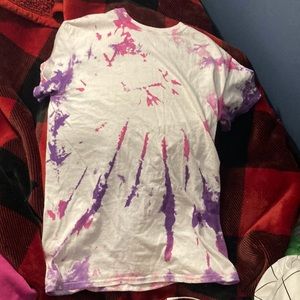 Tie dye shirt with zero stains